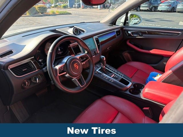 2018 Porsche Macan S
