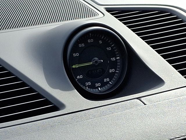 2022 Porsche Cayenne E-Hybrid Base