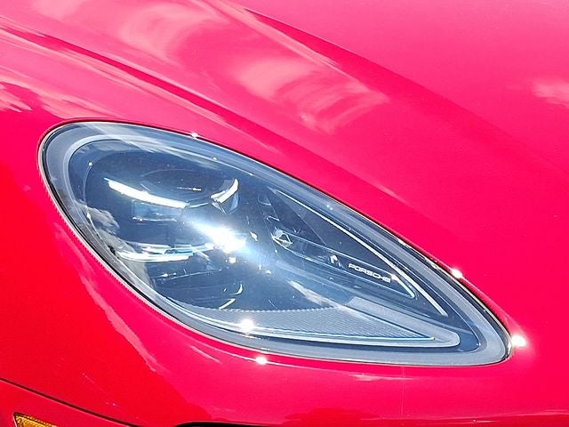 2022 Porsche Macan S