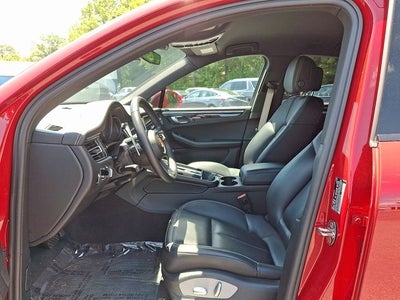 2022 Porsche Macan S