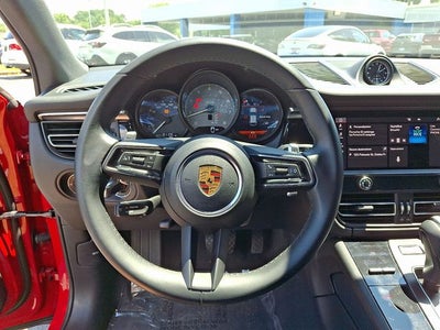 2022 Porsche Macan S