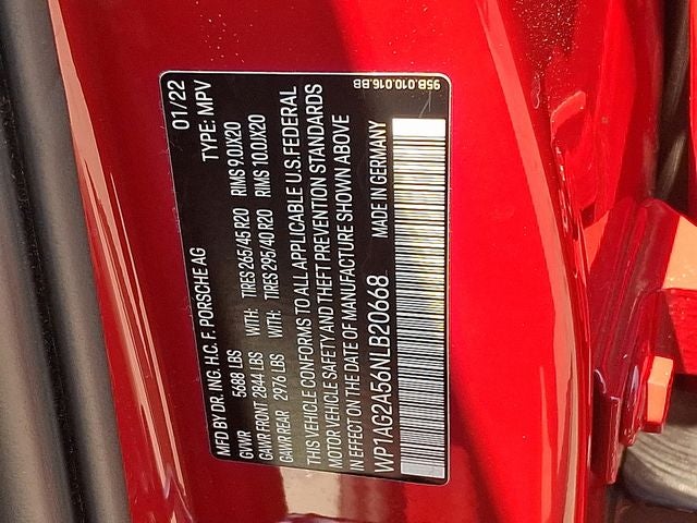 2022 Porsche Macan S