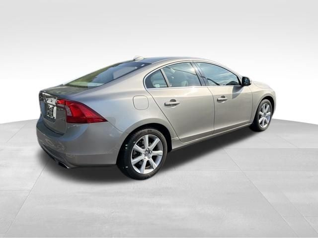 2016 Volvo S60 T5 Drive-E Premier
