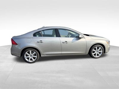 2016 Volvo S60 T5 Drive-E Premier