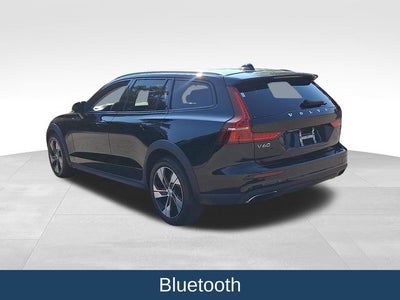 2021 Volvo V60 Cross Country T5