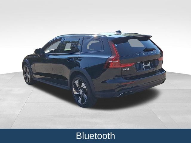 2021 Volvo V60 Cross Country T5