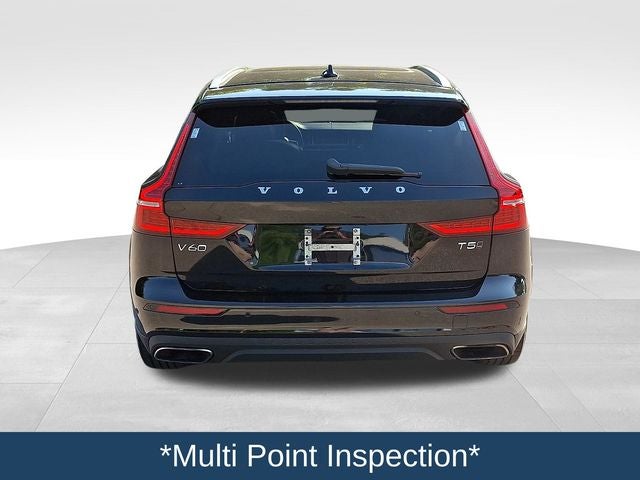 2021 Volvo V60 Cross Country T5