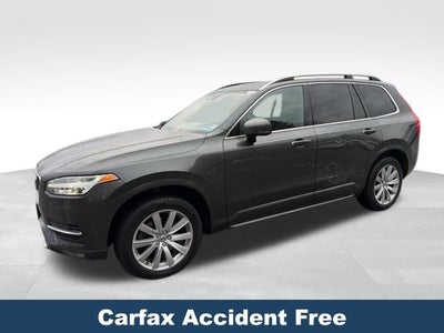 2018 Volvo XC90 T6 Momentum