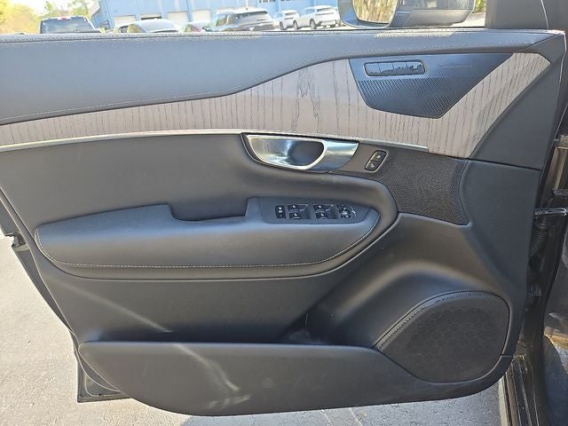 2021 Volvo XC90 T6 Inscription