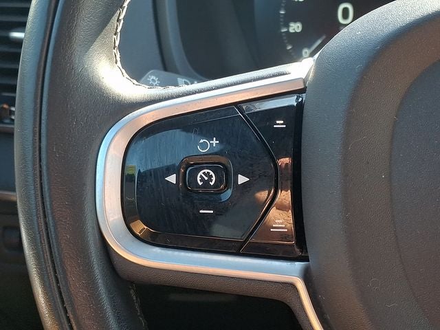 2021 Volvo XC90 Recharge Plug-In Hybrid T8 Inscription 7 Passenger