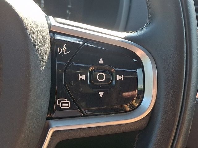 2021 Volvo XC90 Recharge Plug-In Hybrid T8 Inscription 7 Passenger