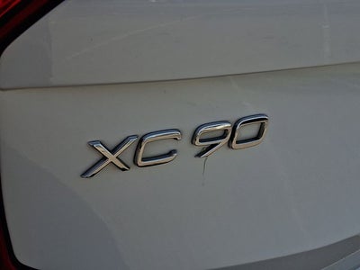 2021 Volvo XC90 Recharge Plug-In Hybrid T8 Inscription 7 Passenger