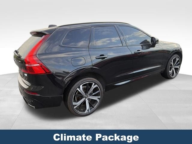 2022 Volvo XC60 Recharge Plug-In Hybrid T8 R-Design
