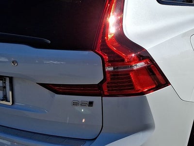 2024 Volvo XC60 B5 Plus Dark Theme