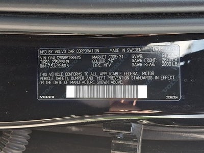 2023 Volvo XC60 B5 Plus Bright Theme