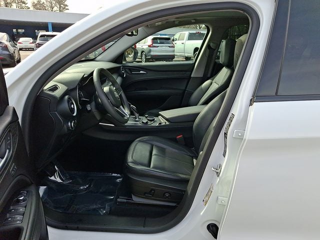 2019 Alfa Romeo Stelvio Base