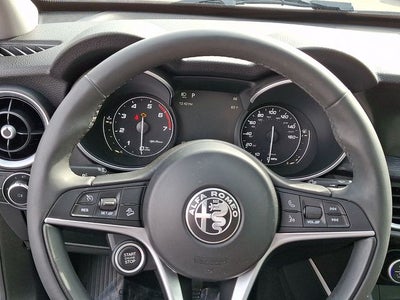 2019 Alfa Romeo Stelvio Base
