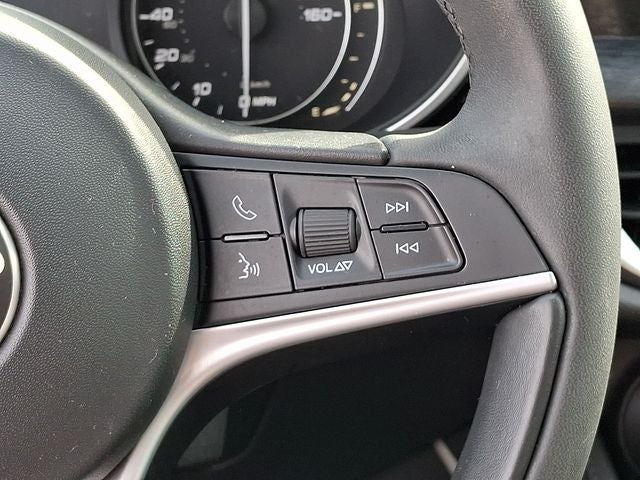 2019 Alfa Romeo Stelvio Base