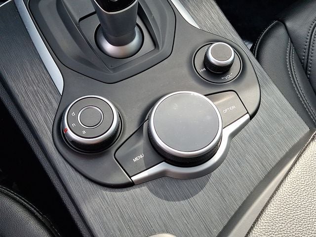 2019 Alfa Romeo Stelvio Base