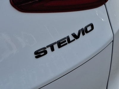 2019 Alfa Romeo Stelvio Base