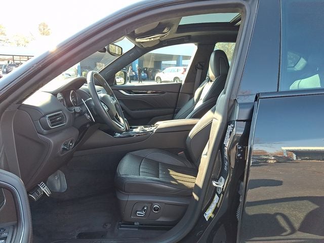 2022 Maserati Levante Modena