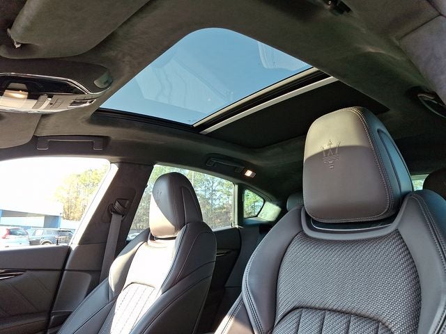 2022 Maserati Levante Modena