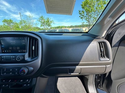 2022 GMC Canyon AT4 w/Cloth