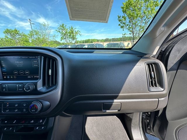 2022 GMC Canyon AT4 w/Cloth