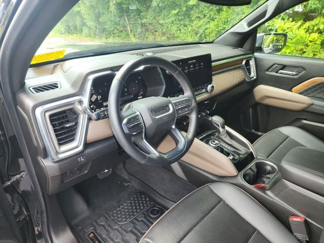 2023 GMC Canyon Denali