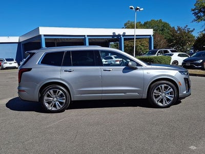 2025 Cadillac XT6 Premium Luxury