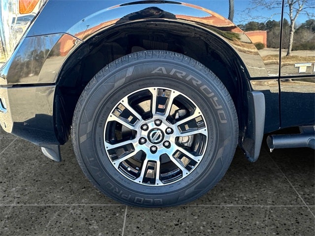 2021 Nissan Titan SV