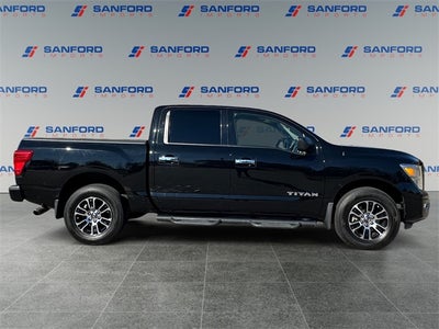 2021 Nissan Titan SV