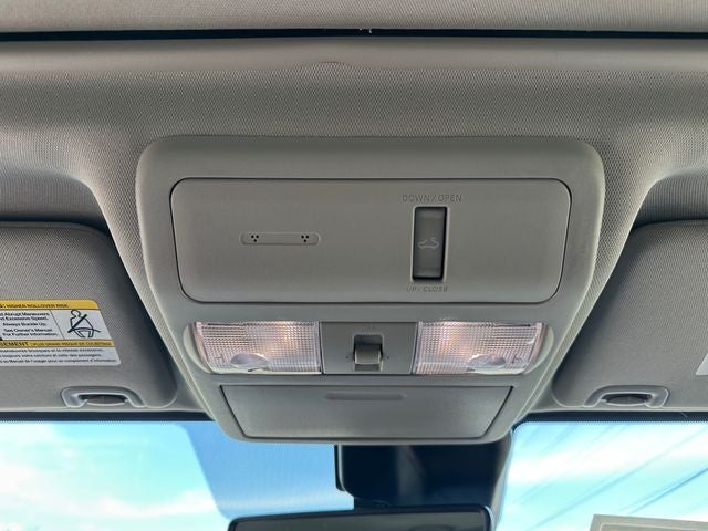 2024 Nissan Frontier SL
