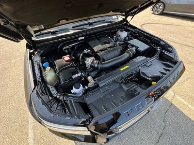 2024 Nissan Frontier SL