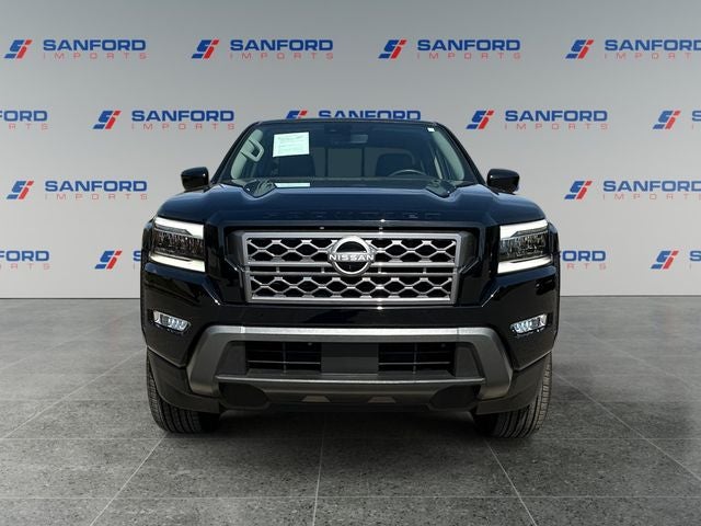 2024 Nissan Frontier SL