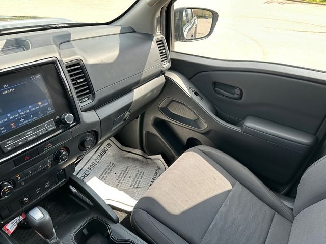 2022 Nissan Frontier S