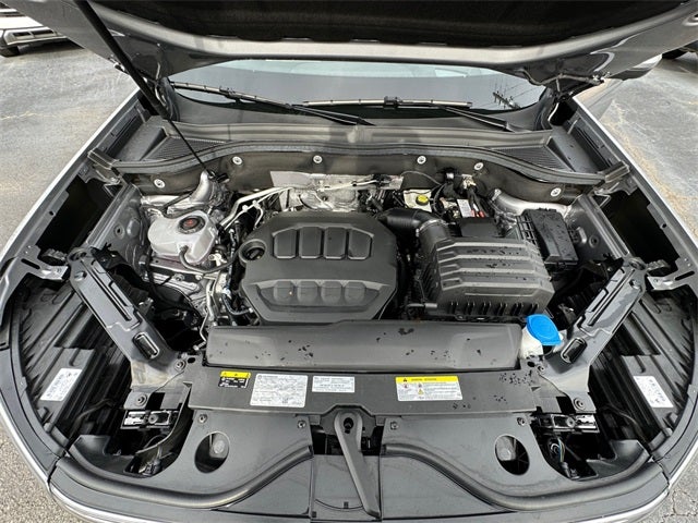 2024 Volkswagen Atlas 2.0T SEL Premium R-Line