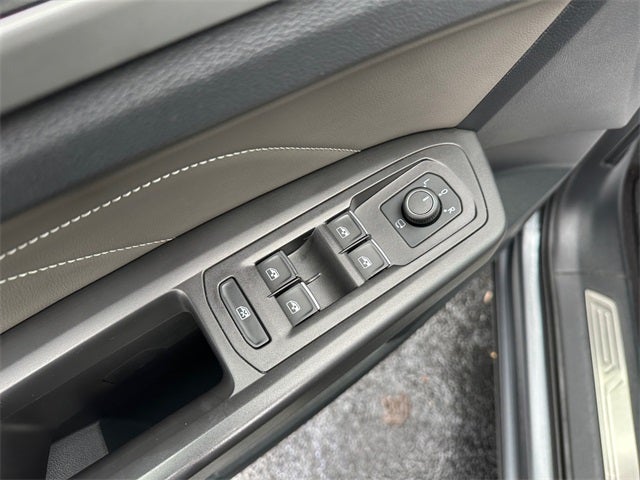 2022 Volkswagen Atlas 3.6L V6 SEL Premium R-Line