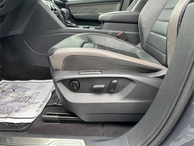 2022 Volkswagen Atlas 3.6L V6 SEL Premium R-Line