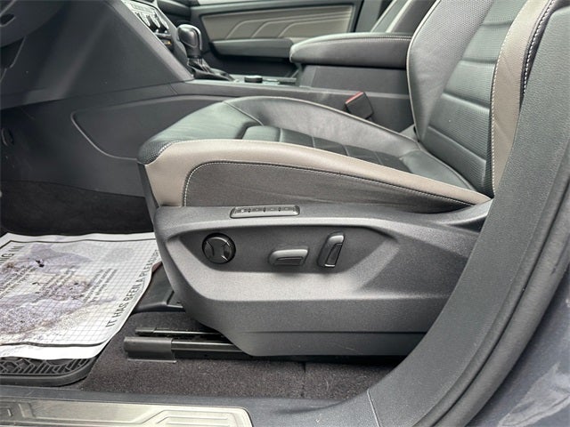 2022 Volkswagen Atlas 3.6L V6 SEL Premium R-Line