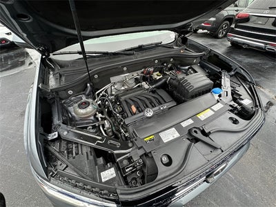 2022 Volkswagen Atlas 3.6L V6 SEL Premium R-Line