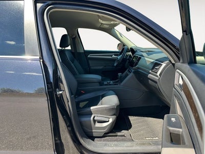 2022 Volkswagen Atlas 3.6L V6 SE w/Technology