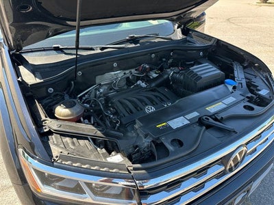 2022 Volkswagen Atlas 3.6L V6 SE w/Technology