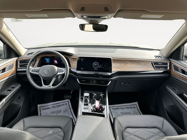 2024 Volkswagen Atlas 2.0T SE w/Technology