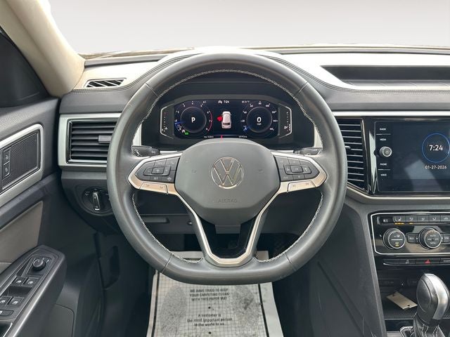 2022 Volkswagen Atlas 3.6L V6 SE w/Technology