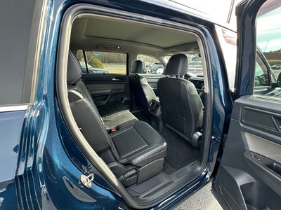 2022 Volkswagen Atlas 3.6L V6 SE w/Technology