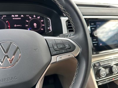 2022 Volkswagen Atlas 3.6L V6 SE w/Technology