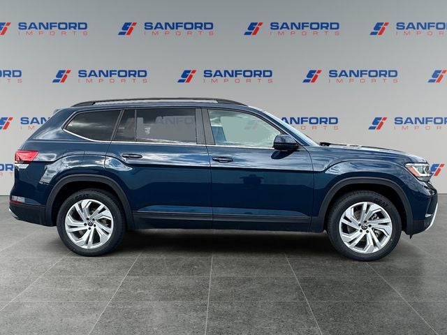 2022 Volkswagen Atlas 3.6L V6 SE w/Technology