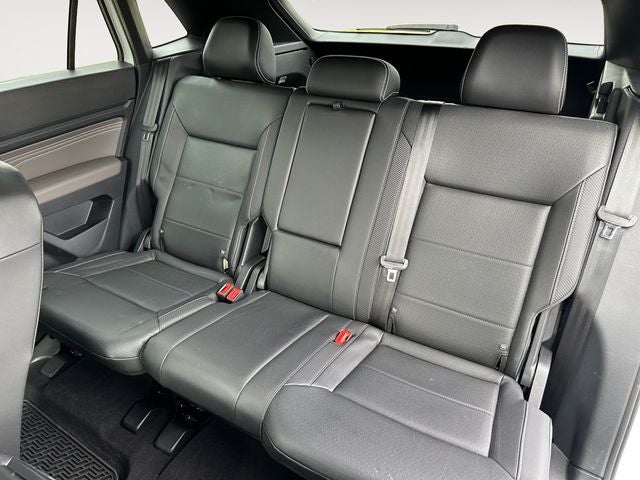 2023 Volkswagen Atlas Cross Sport 2.0T SEL R-Line