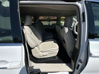 2020 Chrysler Pacifica Hybrid Limited